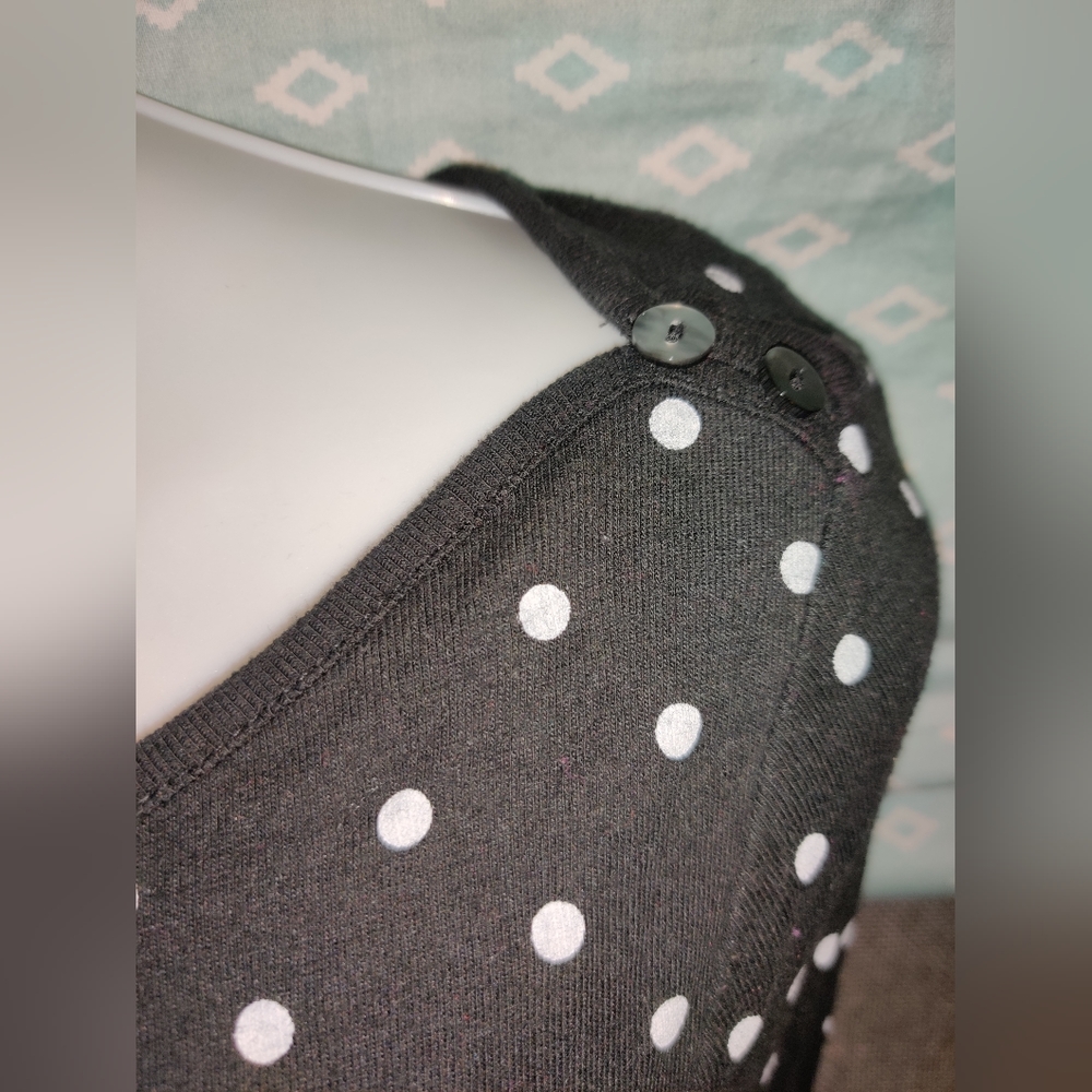 Old Navy Polka Dot Top - Picture 2 of 4